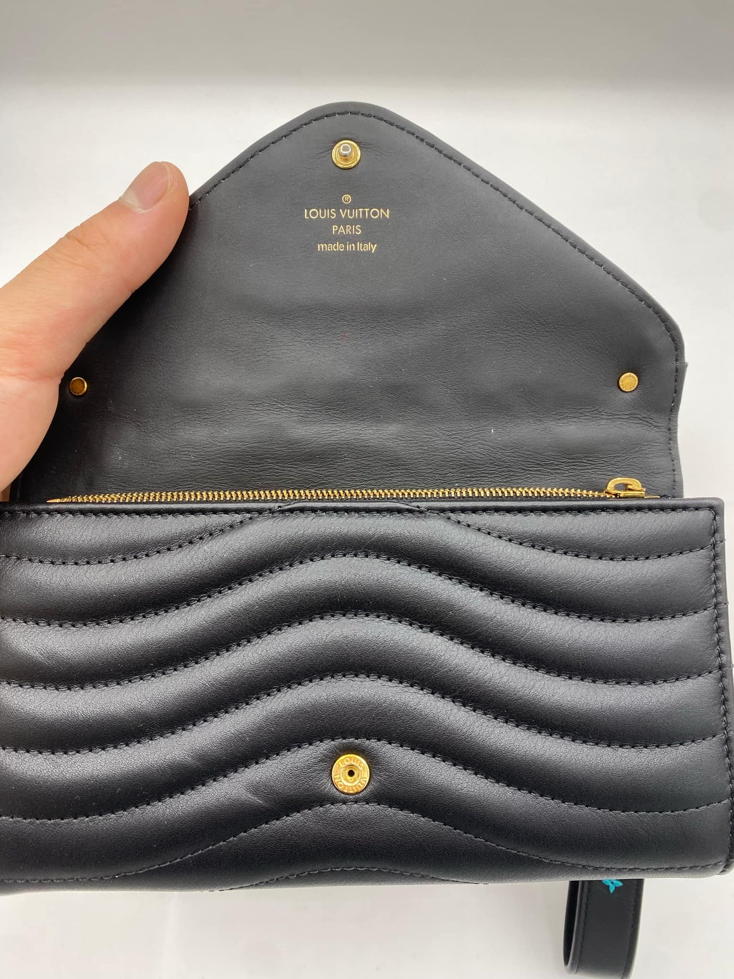 LOUIS VUITTON WAVE LONG WALLET