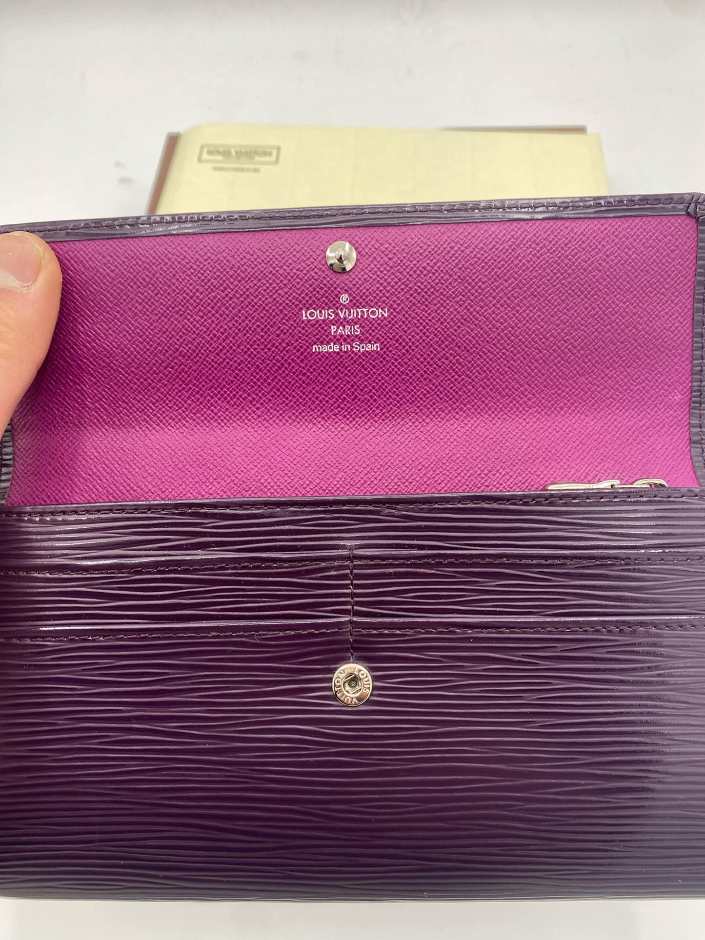 LOUIS VUITTON "PURPLE EPI LEATHER SARAH LEATHER WALLET"