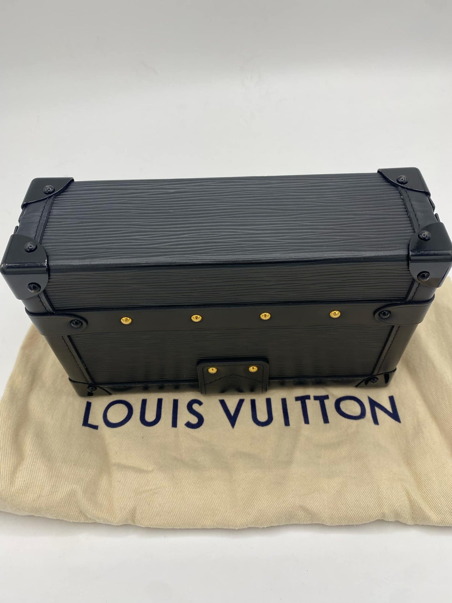 LOUIS VUITTON PETITE MALLE "EPI LEATHER"